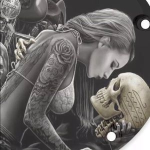 Meet your Posher, Perla